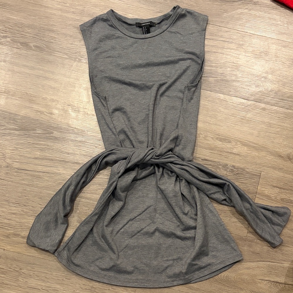 F21 Sleeveless Dress